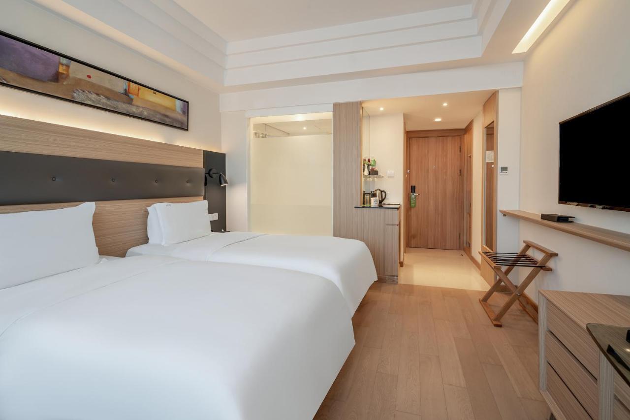 Holiday Inn Shanghai Hongqiao Central By Ihg Exterior foto