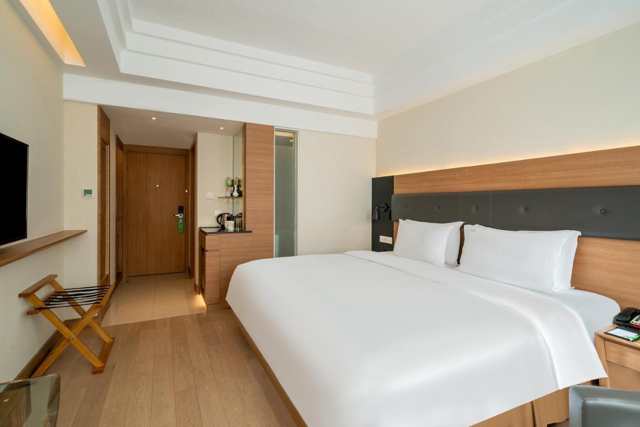 Holiday Inn Shanghai Hongqiao Central By Ihg Exterior foto