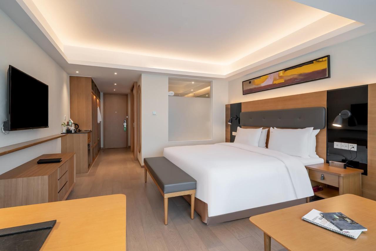 Holiday Inn Shanghai Hongqiao Central By Ihg Exterior foto
