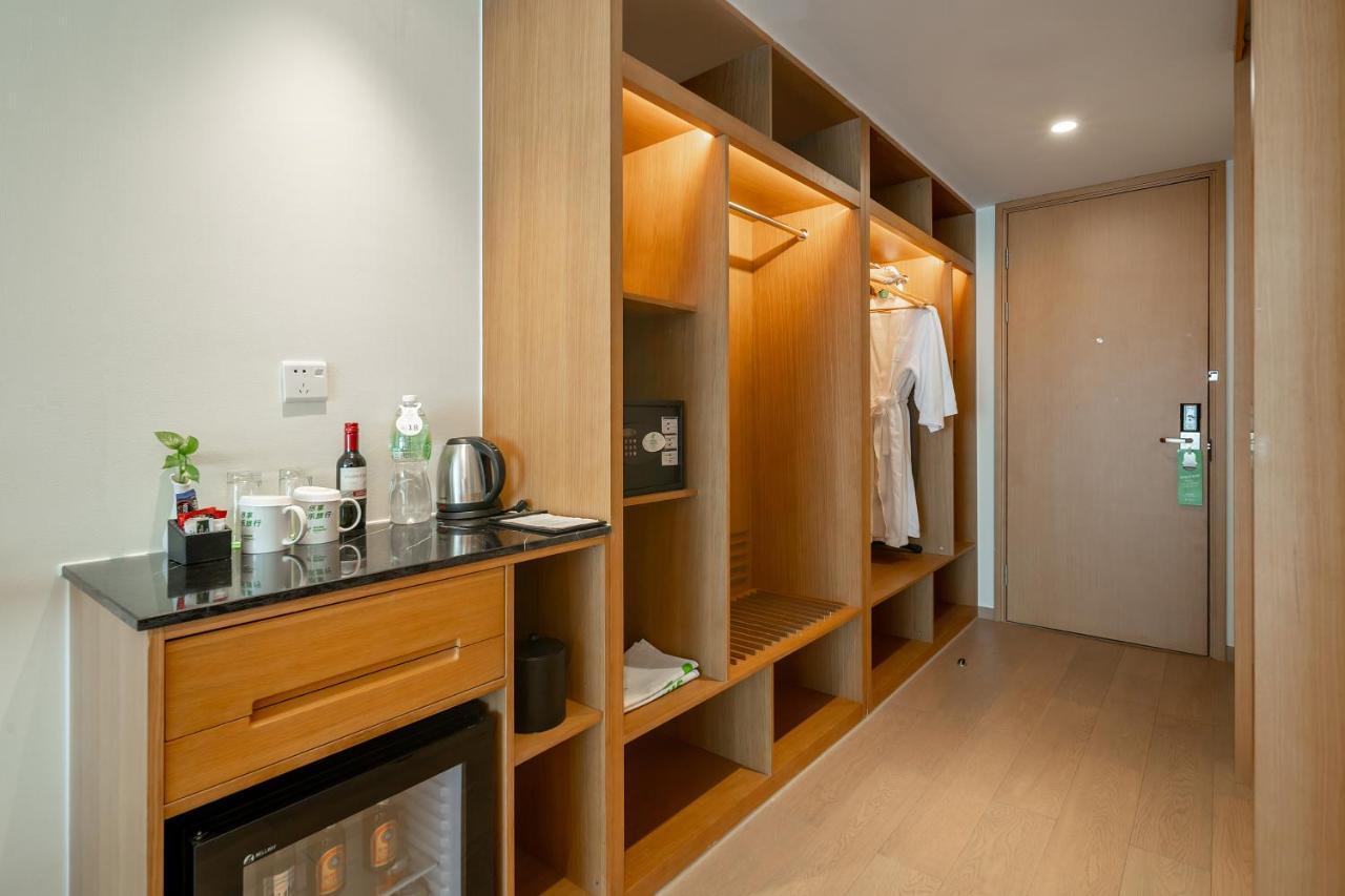 Holiday Inn Shanghai Hongqiao Central By Ihg Exterior foto