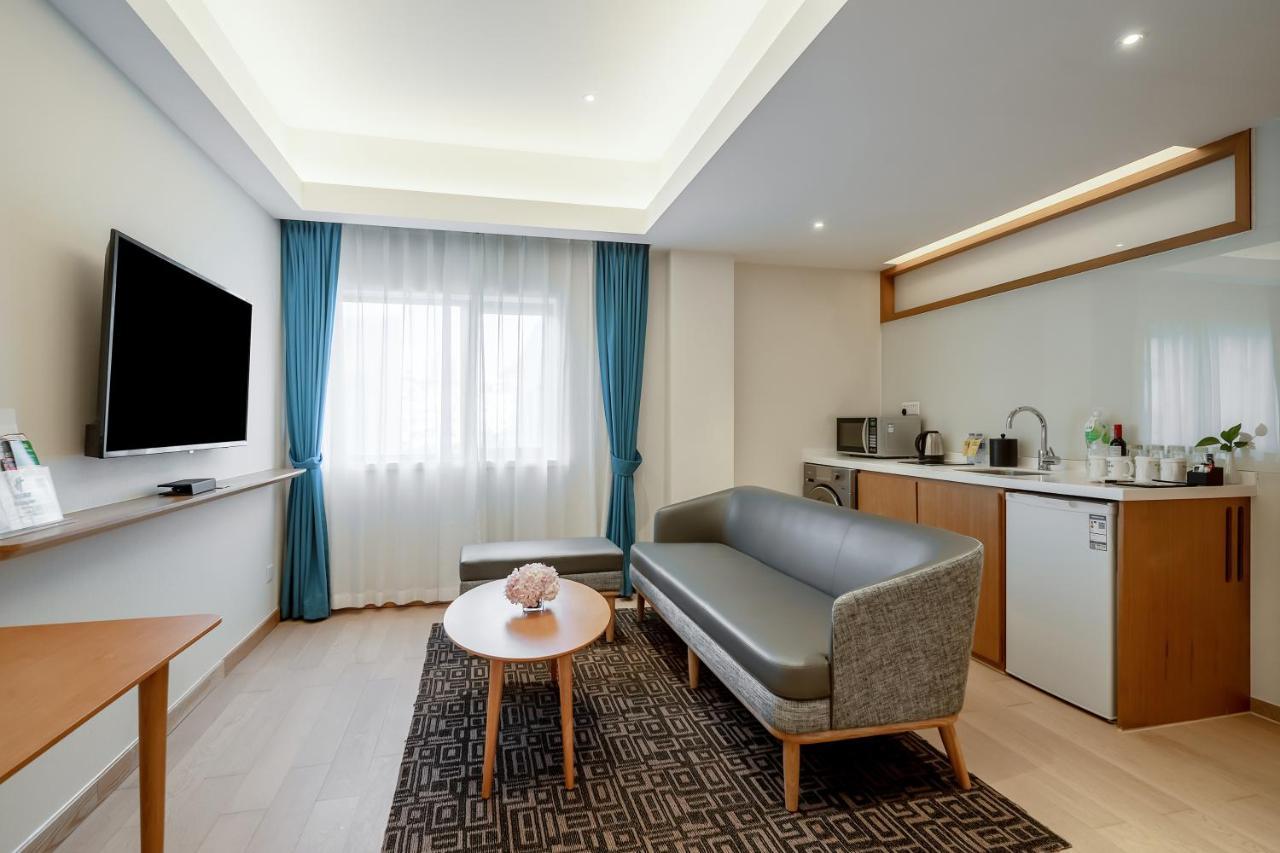 Holiday Inn Shanghai Hongqiao Central By Ihg Exterior foto