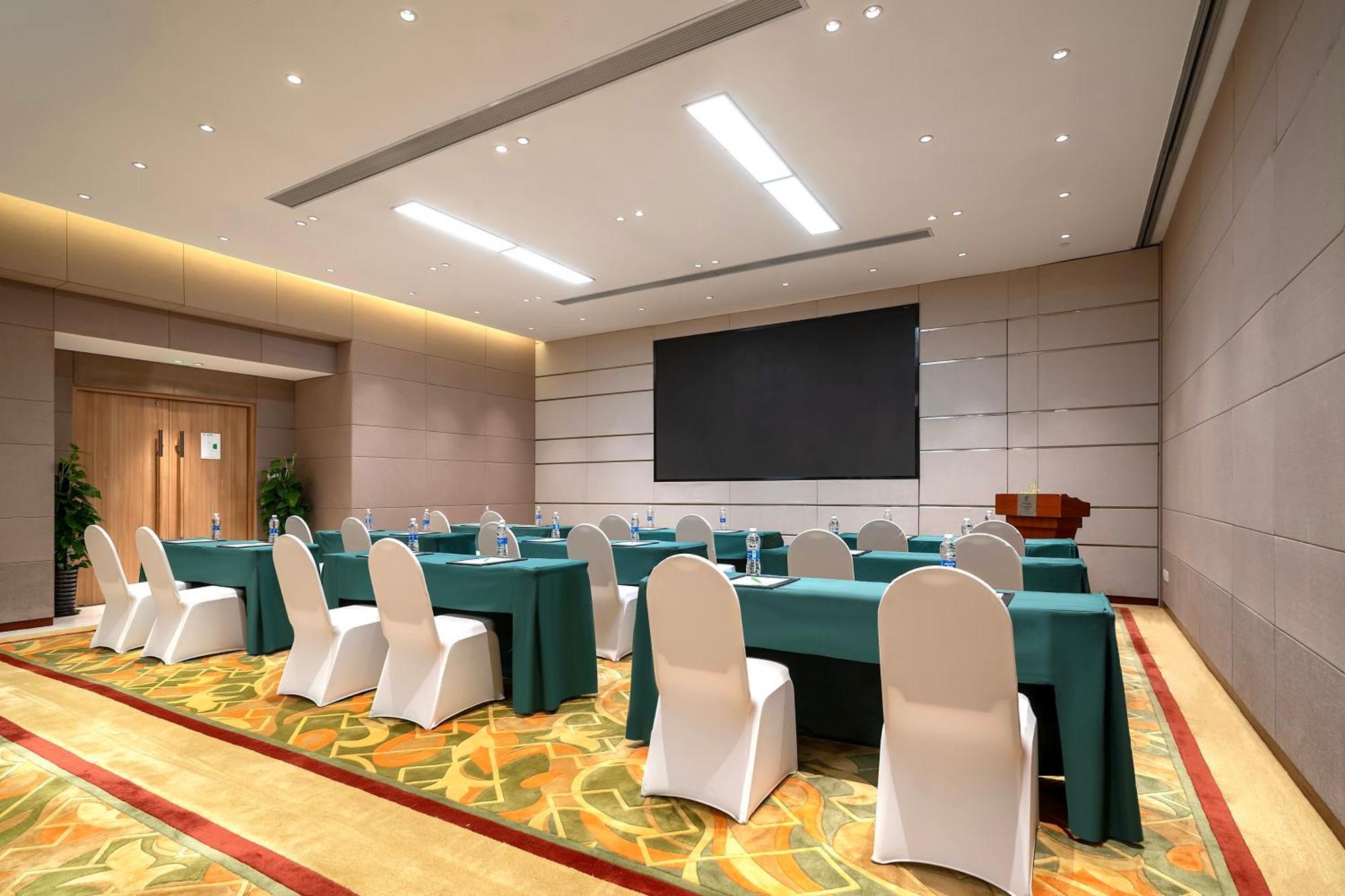 Holiday Inn Shanghai Hongqiao Central By Ihg Exterior foto